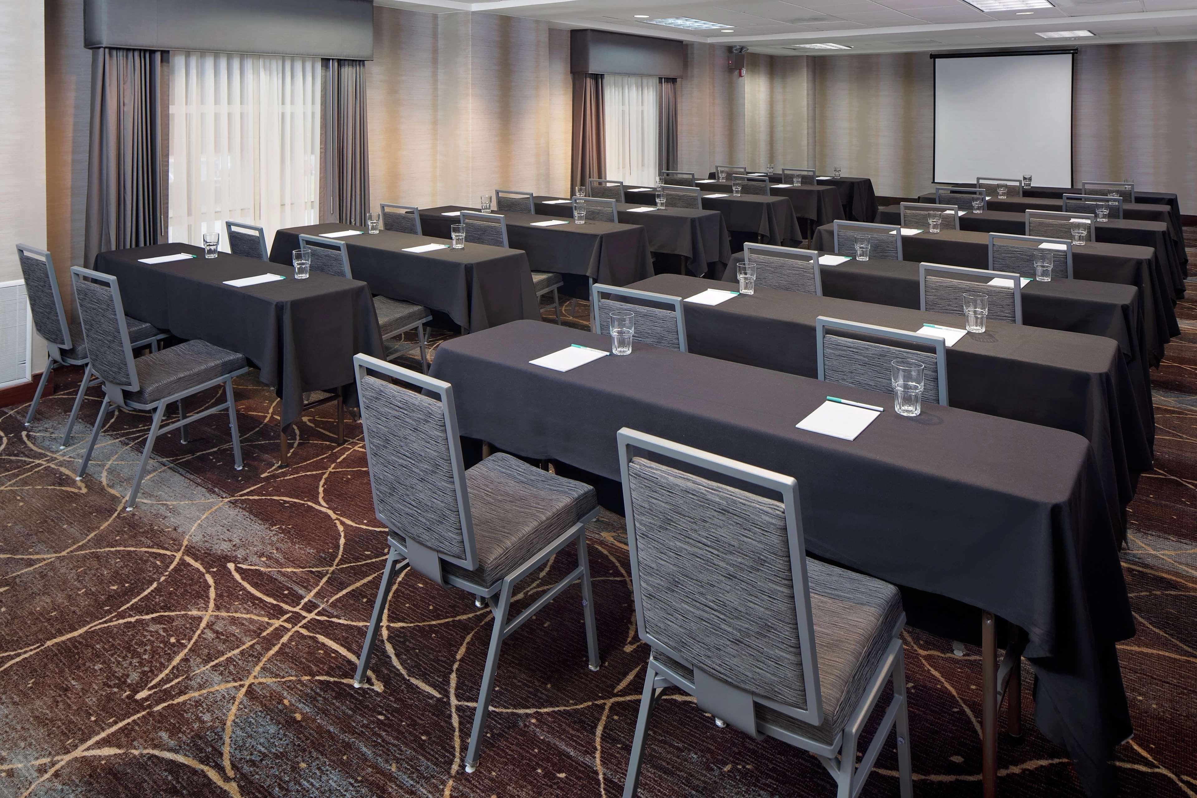 Homewood Suites By Hilton Minneapolis-Mall Of America Блумингтън Екстериор снимка