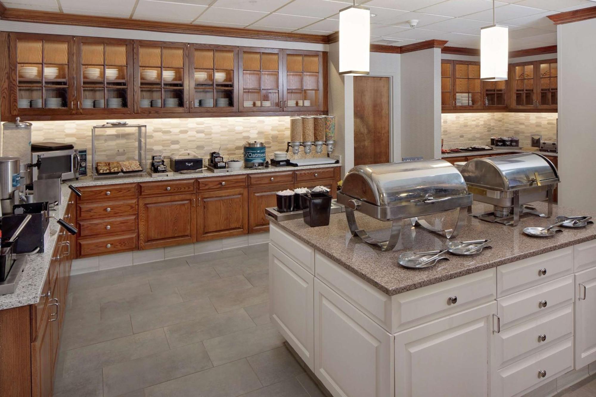 Homewood Suites By Hilton Minneapolis-Mall Of America Блумингтън Екстериор снимка