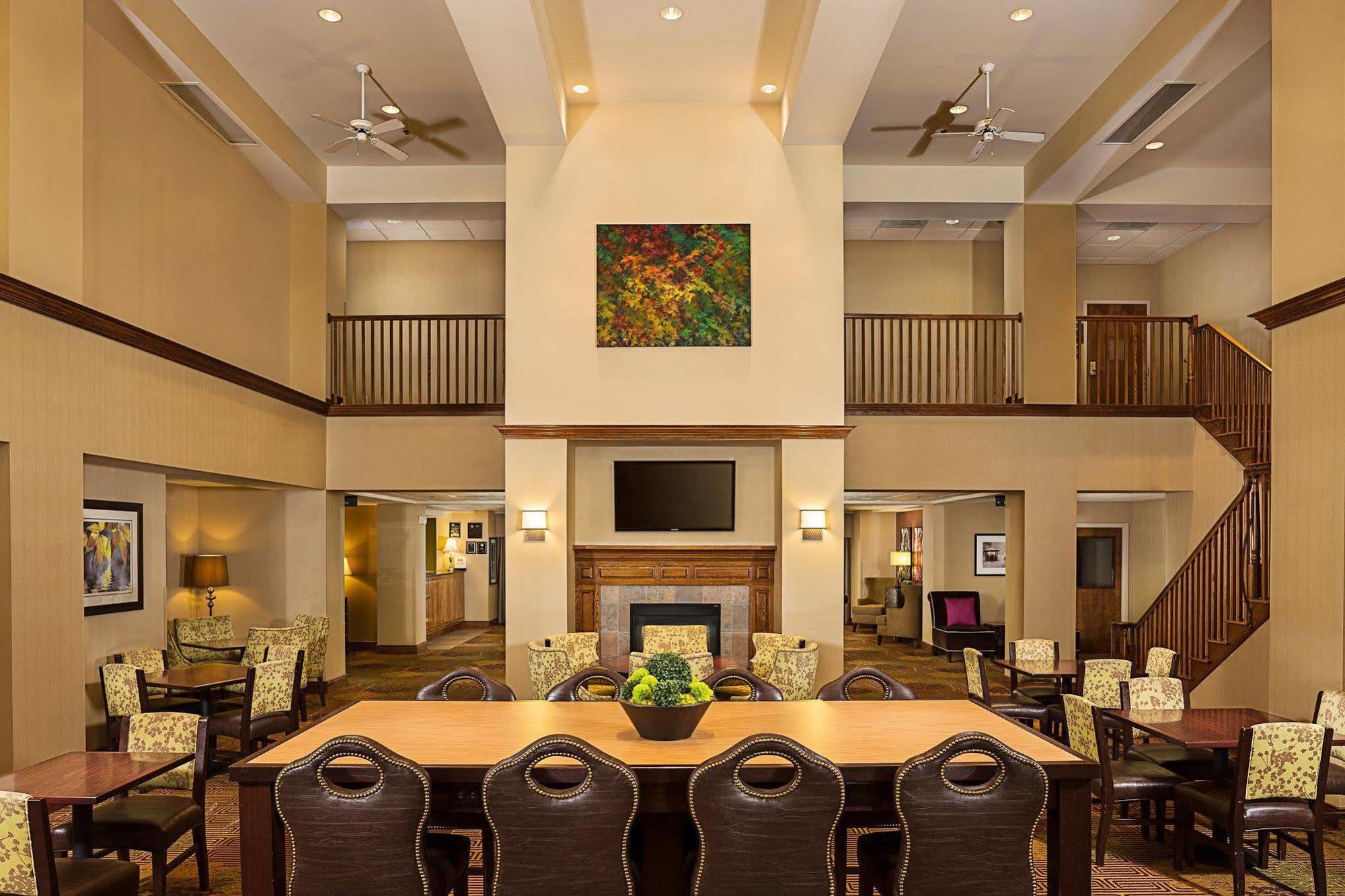 Homewood Suites By Hilton Minneapolis-Mall Of America Блумингтън Екстериор снимка